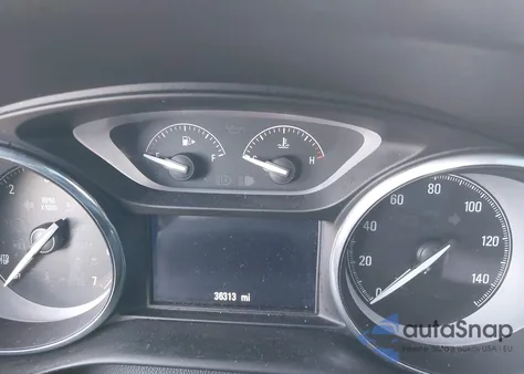 2019 Buick Envision Essence z USA, uszkodzony, nr VIN LRBFXCSA4KD003622